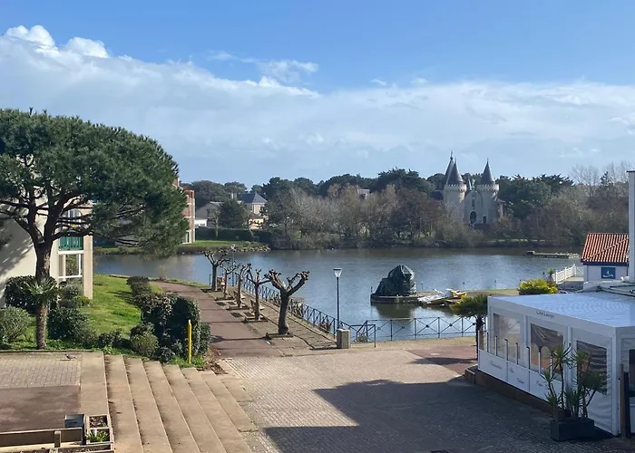 דירה 2 Situee Dans Un Magnifique Village Familiale *