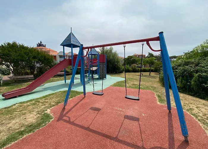 2 Situee Dans Un Magnifique Village Familiale דירה Talmont-Saint-Hilaire